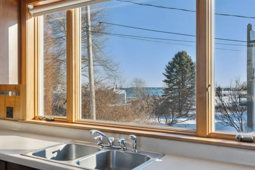 14 Langsford Road Kennebunkport ME 04046
