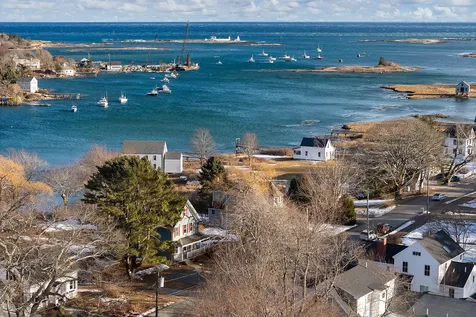 14 Langsford Road Kennebunkport ME 04046