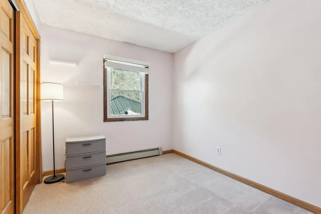 376 Pond Road Lewiston ME 04240