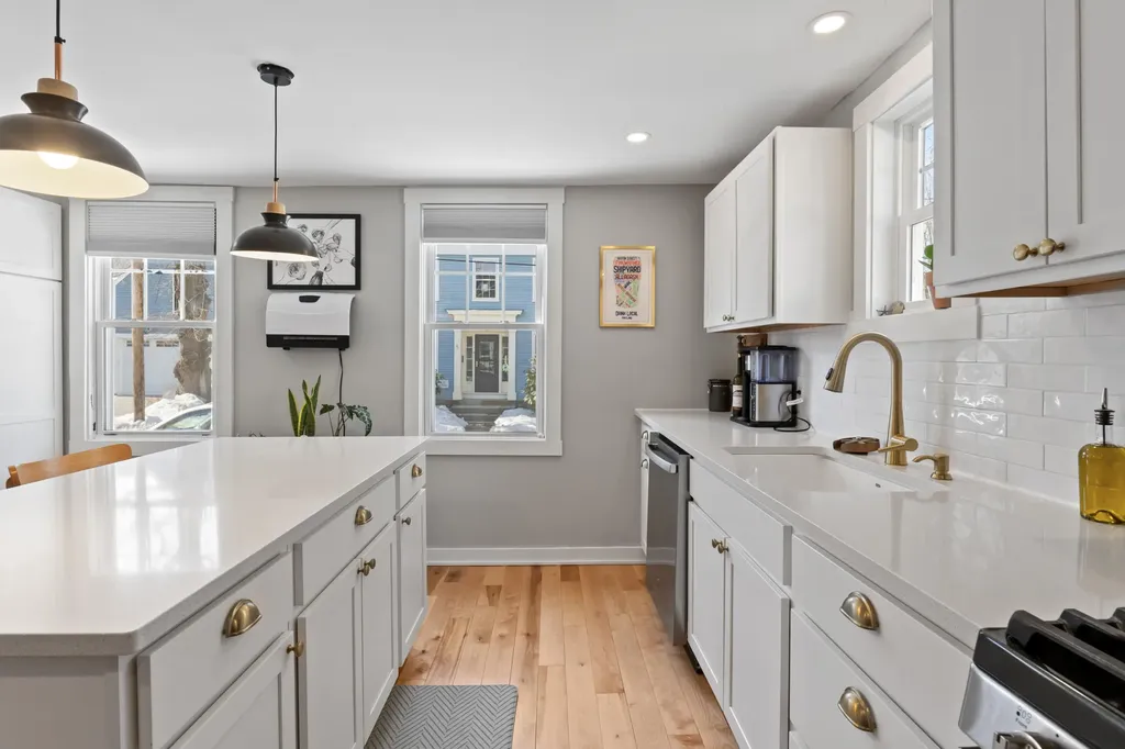 7 Vernon Street Saco ME 04072