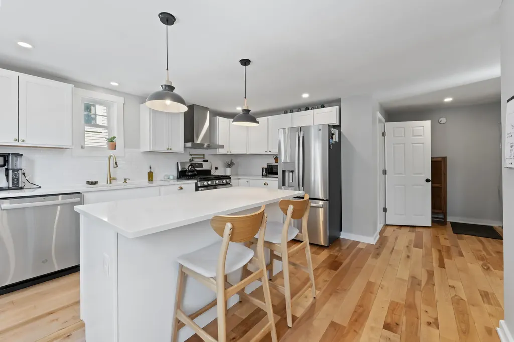 7 Vernon Street Saco ME 04072