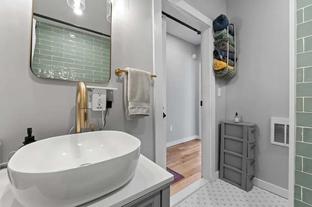 7 Vernon Street Saco ME 04072