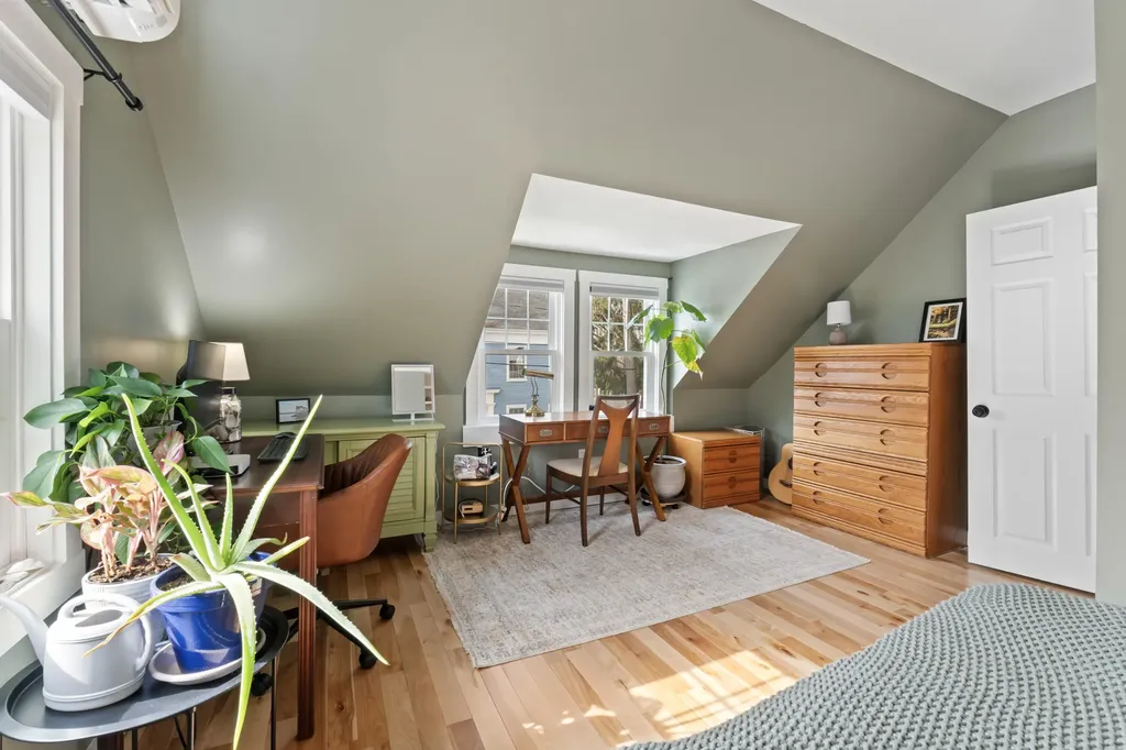7 Vernon Street Saco ME 04072