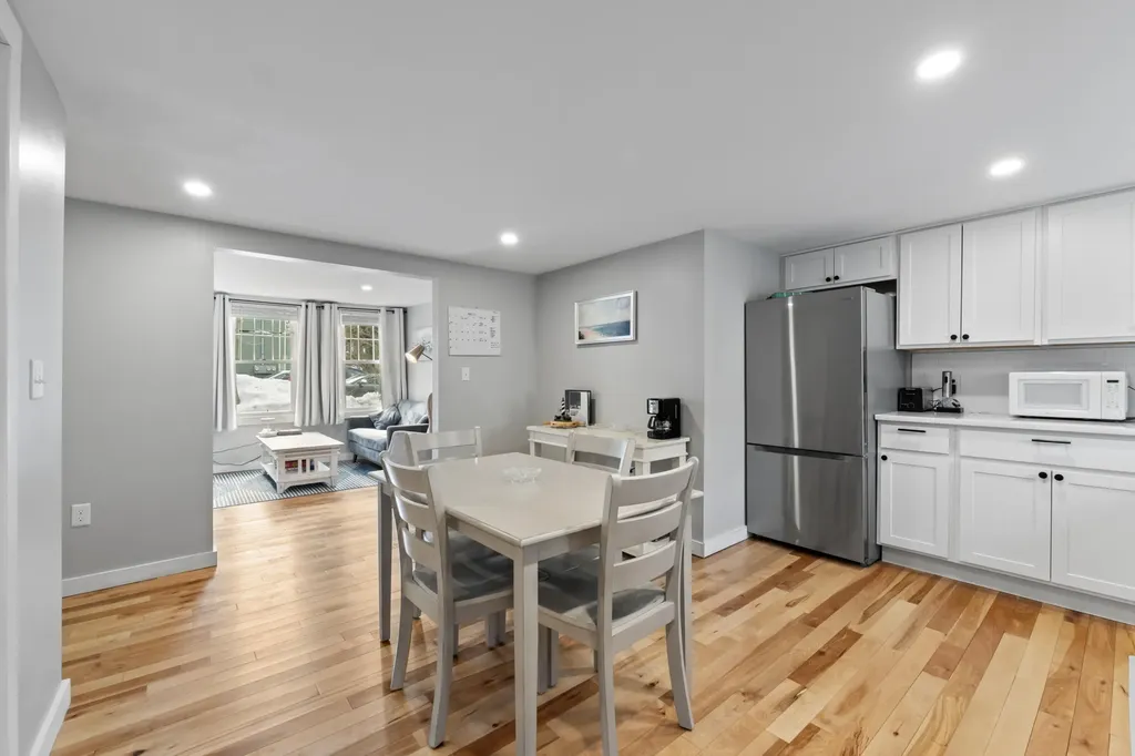7 Vernon Street Saco ME 04072