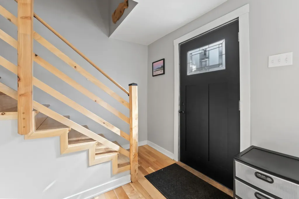 7 Vernon Street Saco ME 04072