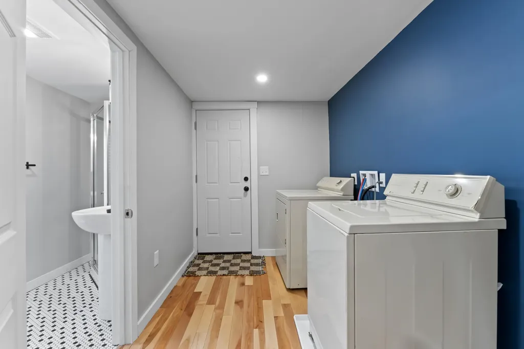 7 Vernon Street Saco ME 04072