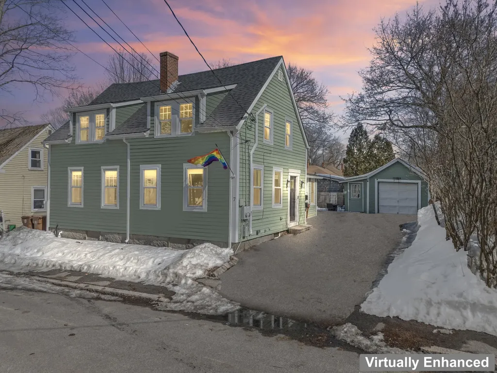 7 Vernon Street Saco ME 04072