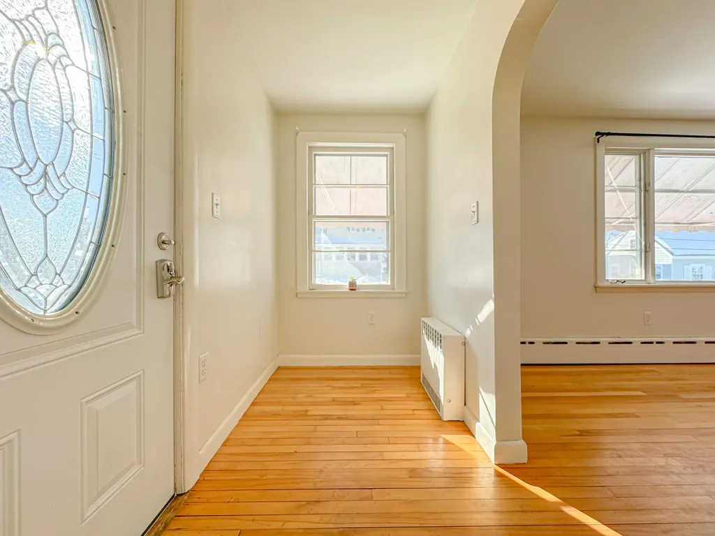 10 Avenue Two Scarborough ME 04074