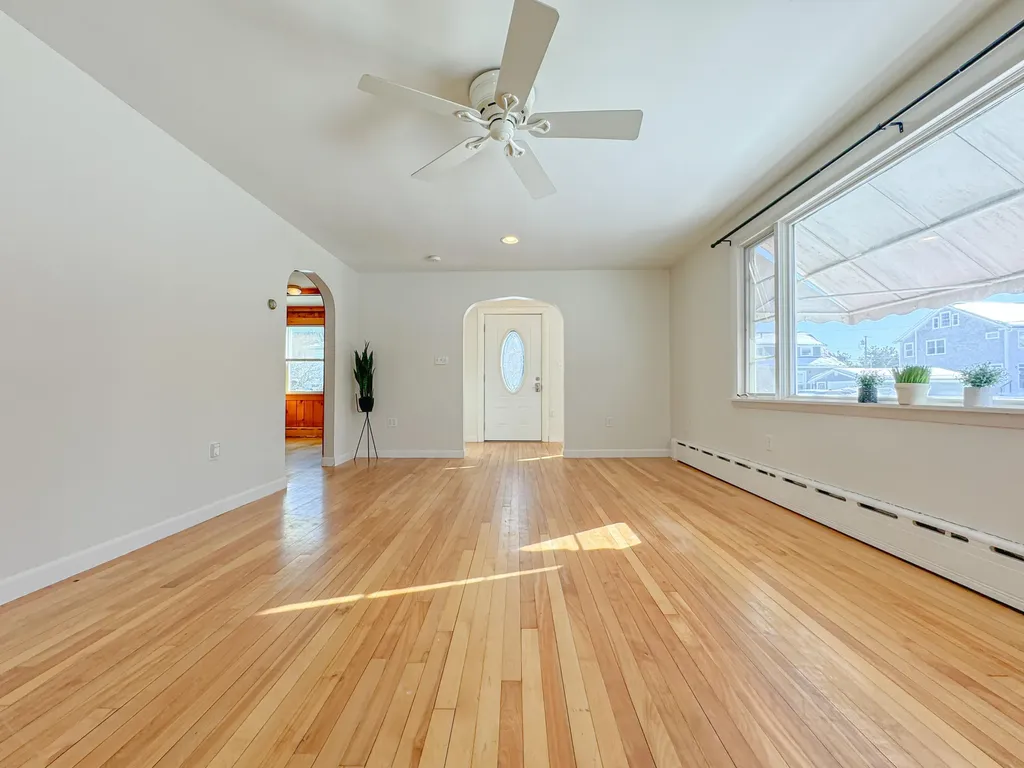 10 Avenue Two Scarborough ME 04074