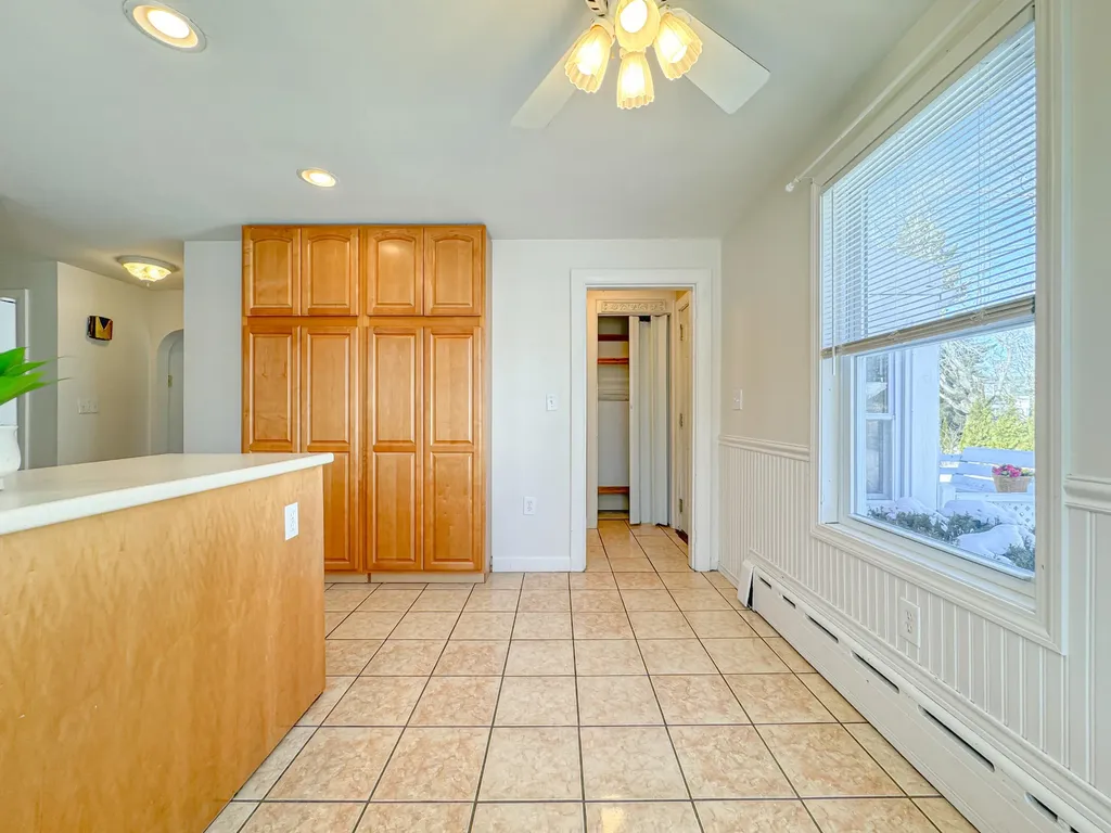 10 Avenue Two Scarborough ME 04074