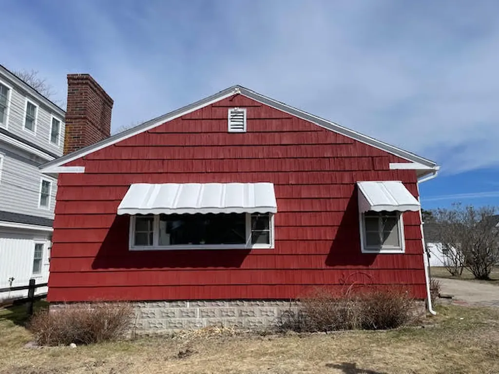 10 Avenue Two Scarborough ME 04074