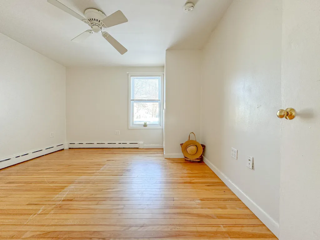10 Avenue Two Scarborough ME 04074