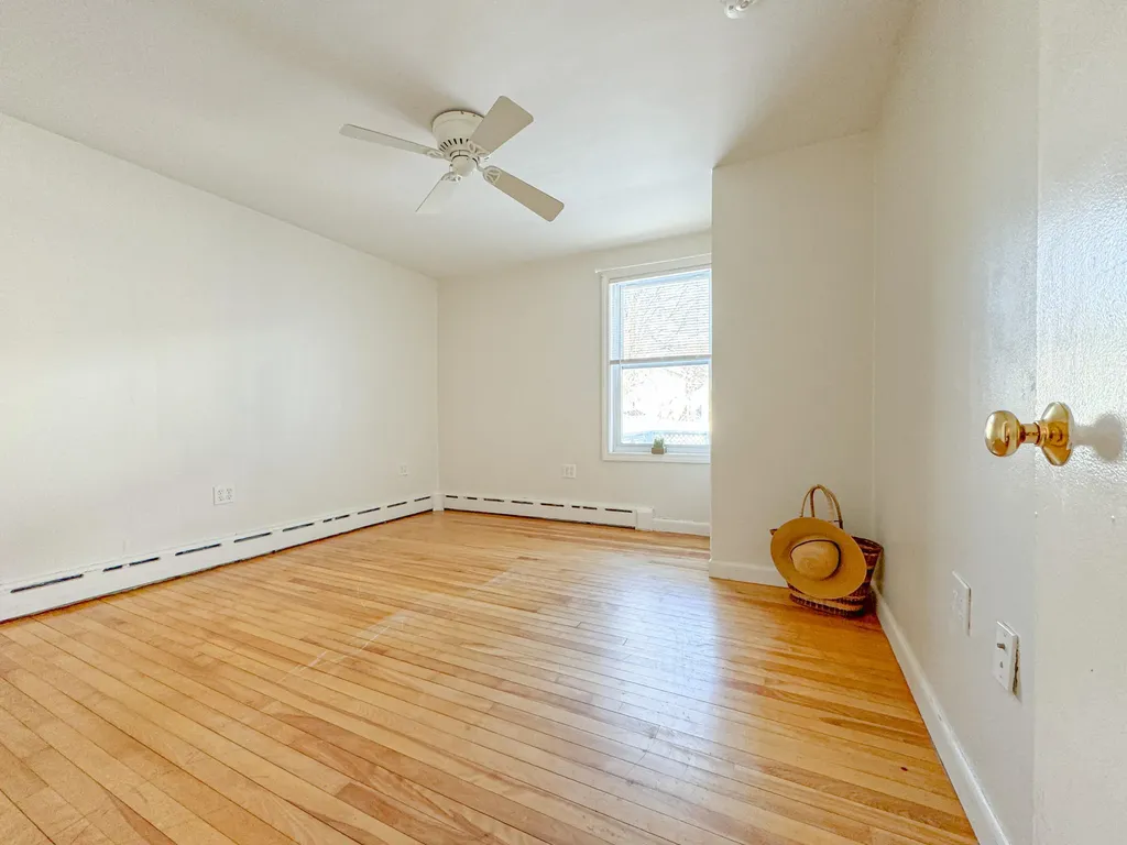 10 Avenue Two Scarborough ME 04074