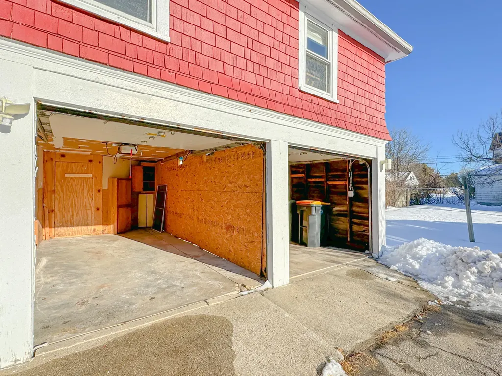 10 Avenue Two Scarborough ME 04074