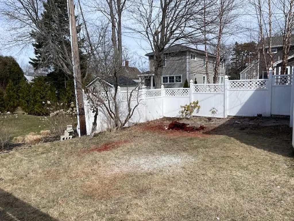 10 Avenue Two Scarborough ME 04074