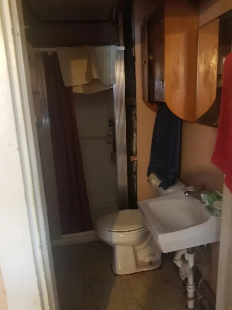 6 Exchange Street Ashland ME 04732