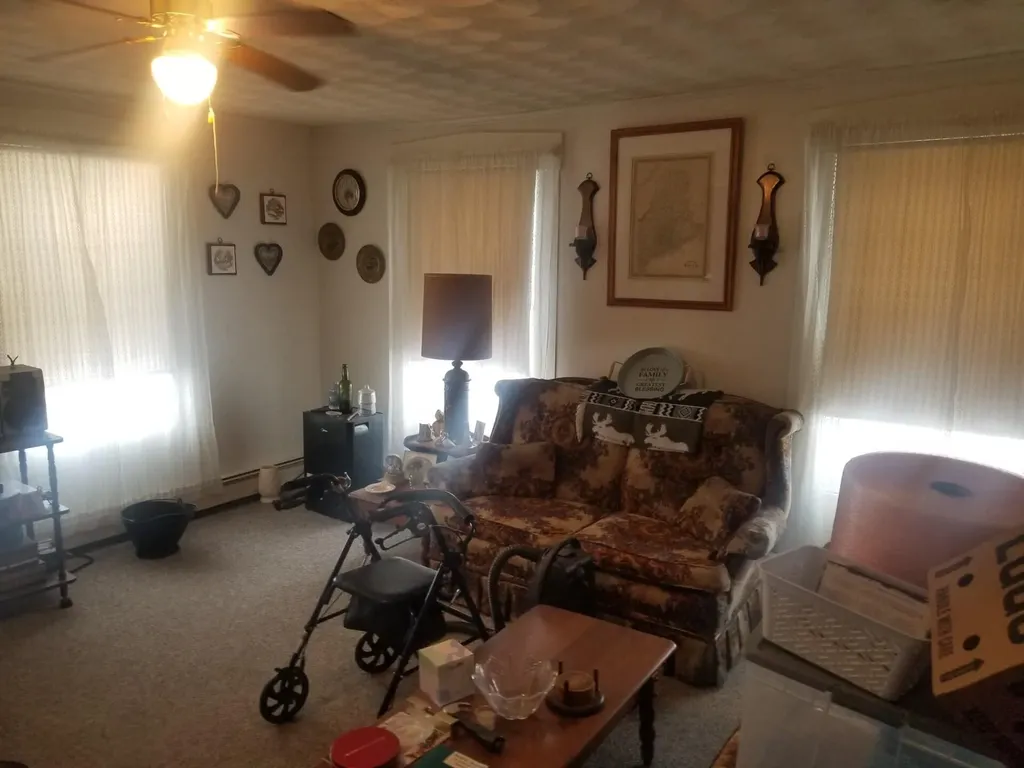 6 Exchange Street Ashland ME 04732