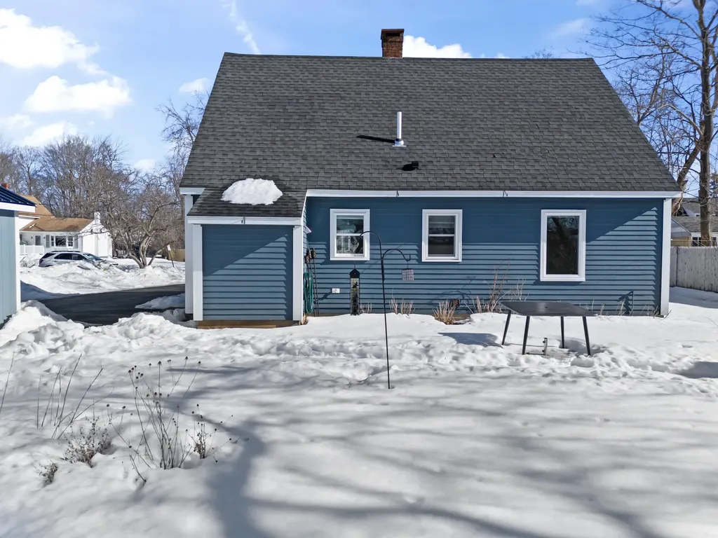 17 Winter Street Biddeford ME 04005