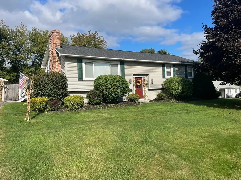 21 Booker Avenue Benton ME 04901