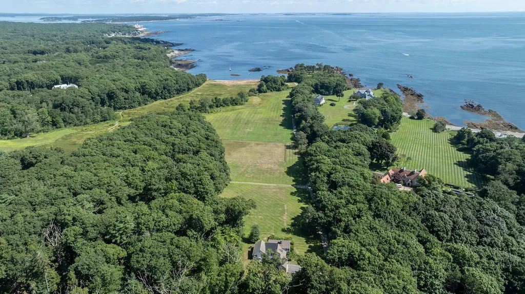 40 Zeb Cove Road Cape Elizabeth ME 04107