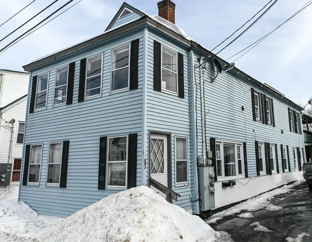 87 High Street Biddeford ME 04005