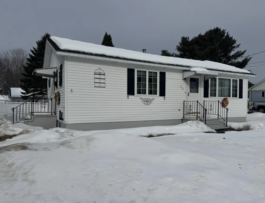 56 Glen Street Augusta ME 04330
