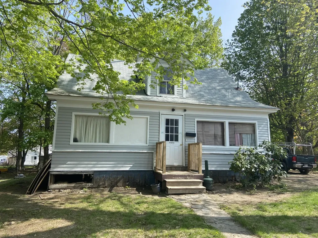 63 Patterson Street Augusta ME 04330