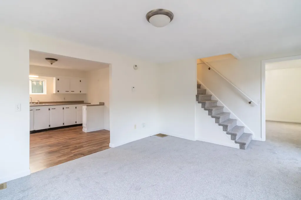 3108 Broadway Glenburn ME 04401