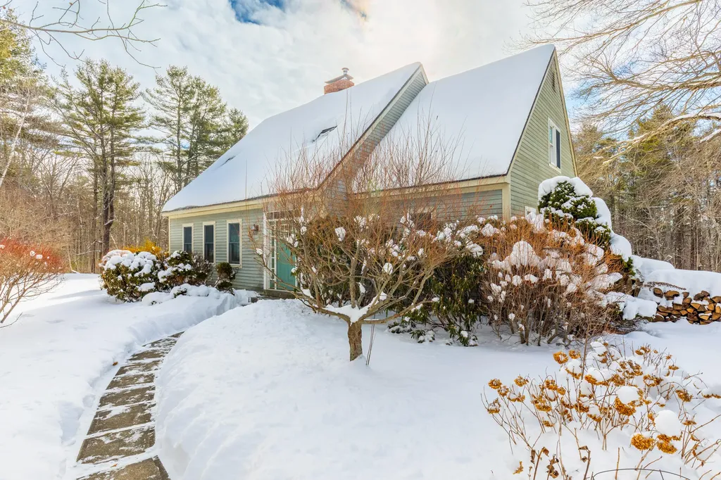 45 Perkins Point Road Newcastle ME 04553