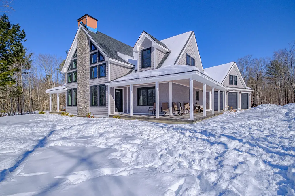 52 Ridgeview Road Harrison ME 04040