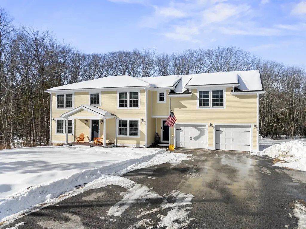102 Fogg Road Scarborough ME 04074