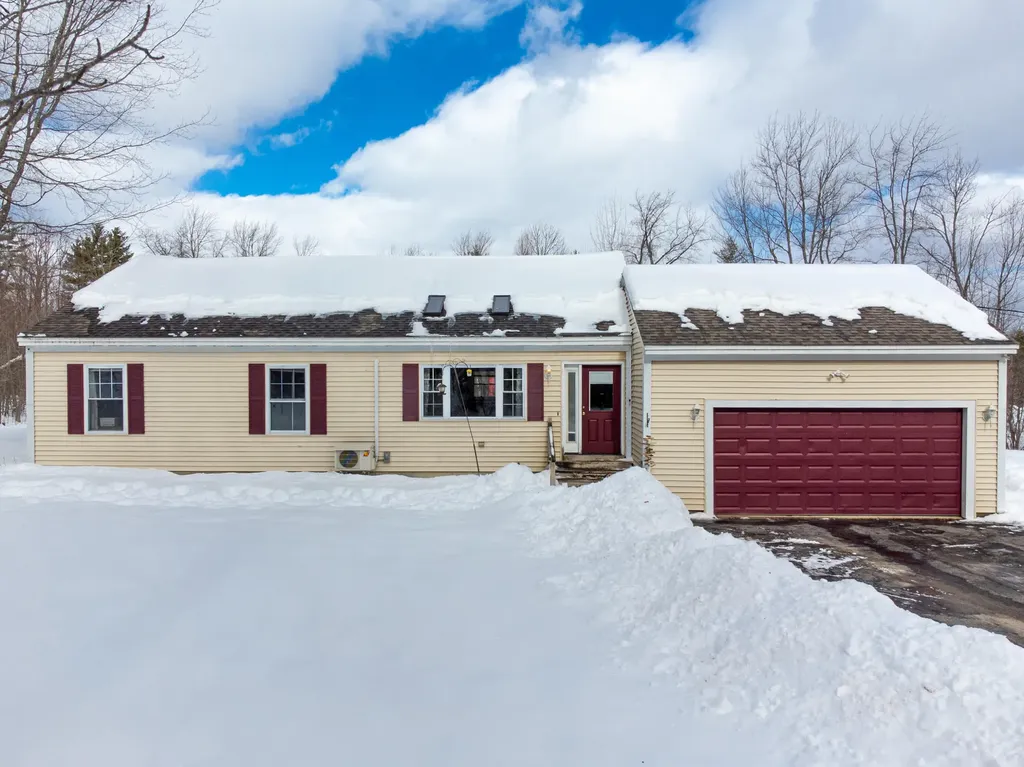 145 Dolloff Road Standish ME 04084