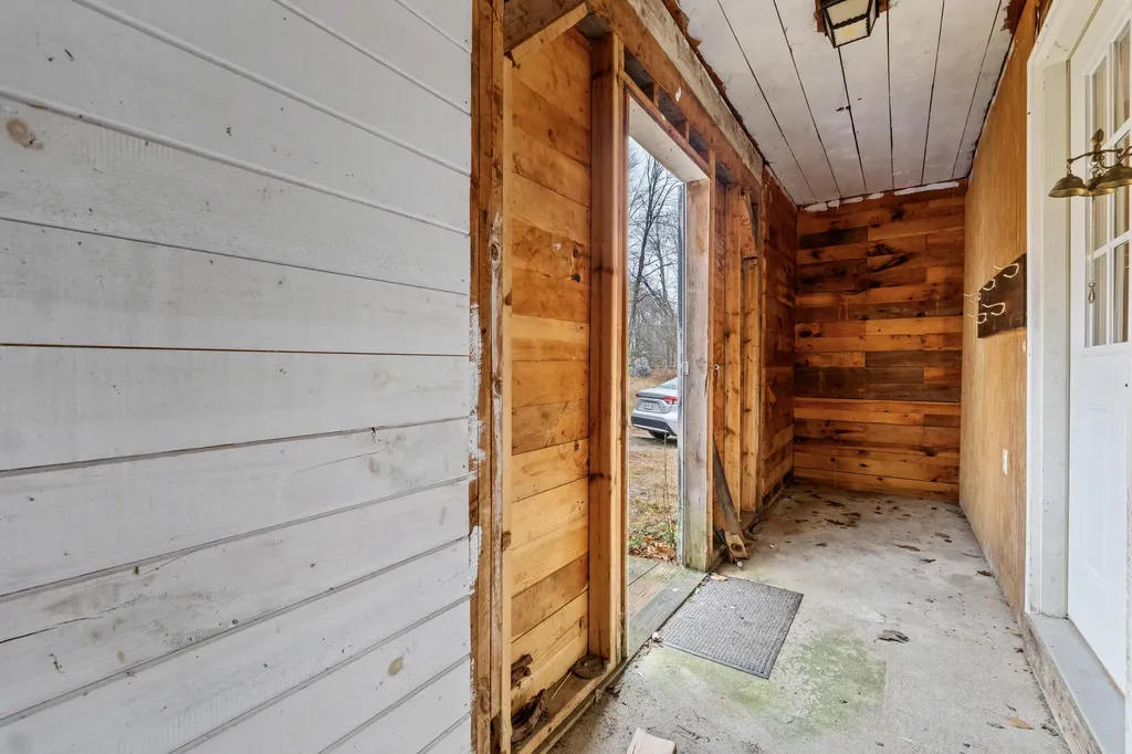 13 Maxwell Road Sabattus ME 04280