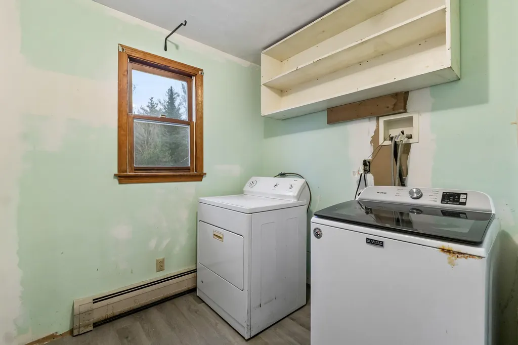 13 Maxwell Road Sabattus ME 04280