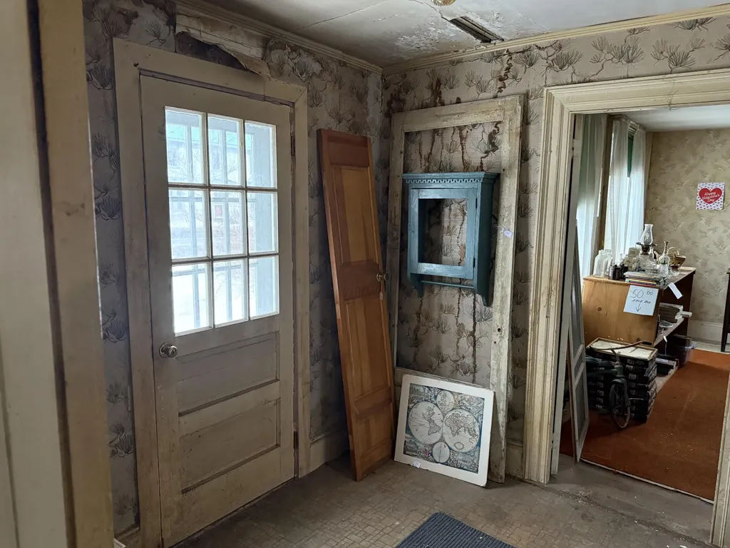 52 Main Street Thomaston ME 04861