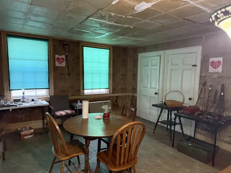 52 Main Street Thomaston ME 04861