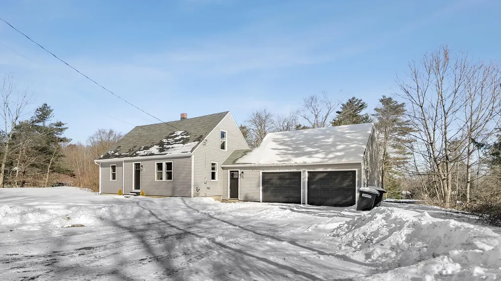 22 Old Kelley Avenue Orono ME 04473