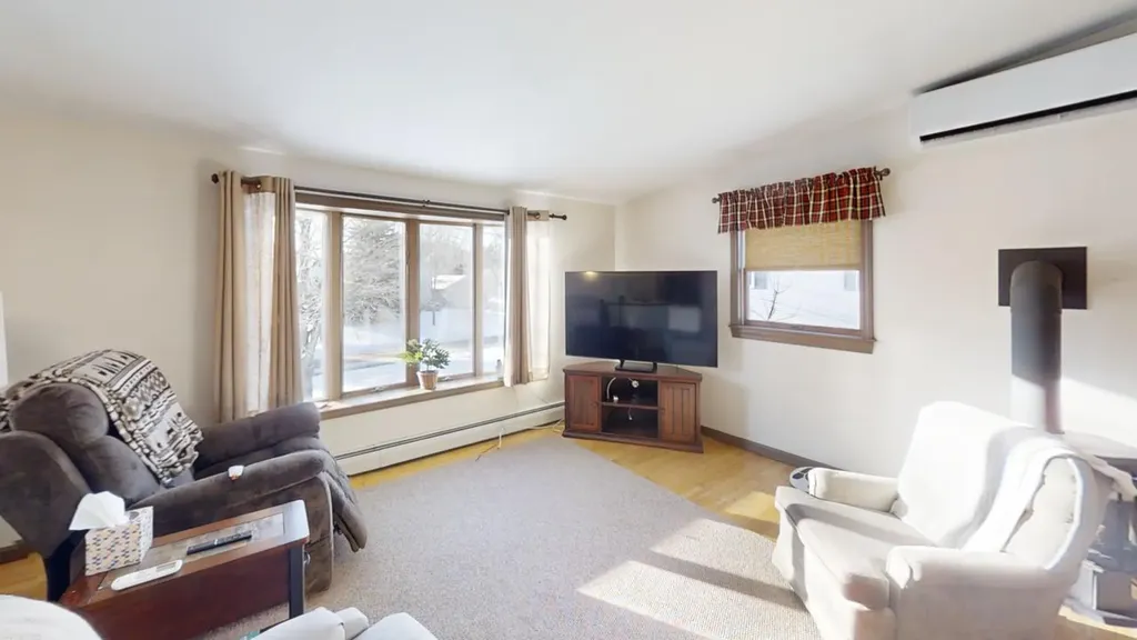 68 Laurel Circle Bangor ME 04401