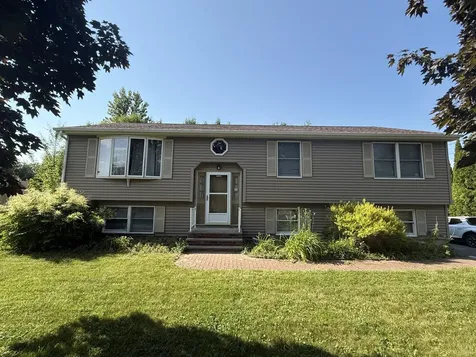 68 Laurel Circle Bangor ME 04401