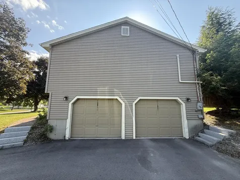 68 Laurel Circle Bangor ME 04401