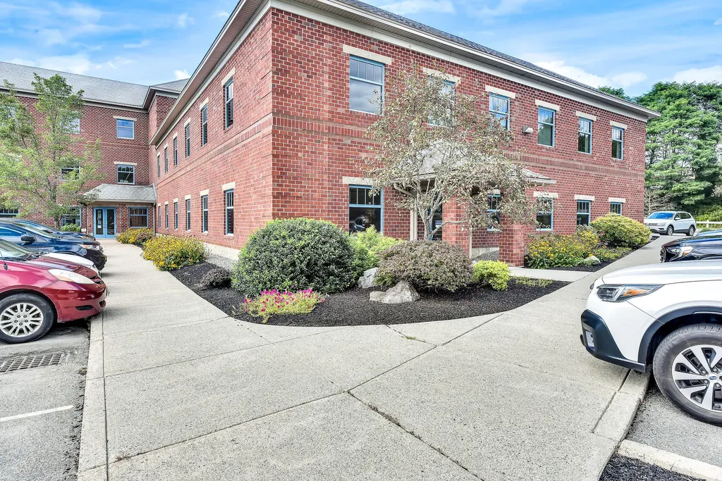 5 Community Drive Augusta ME 04330