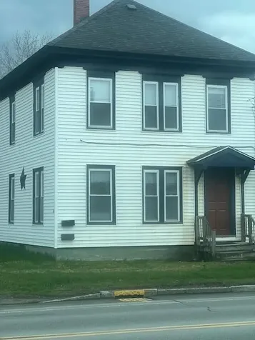 68 W West Broadway Lincoln ME 04457