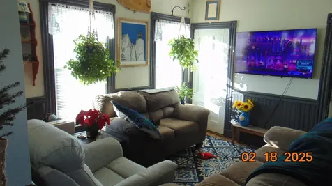 68 W West Broadway Lincoln ME 04457