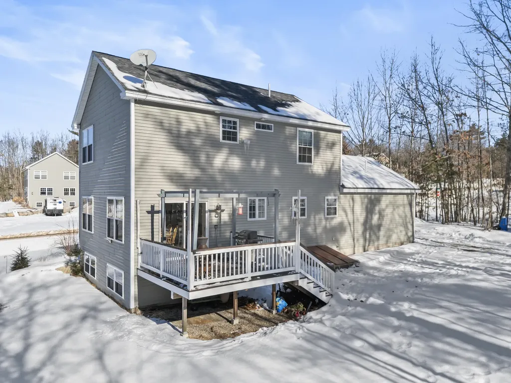 41 Harvest Hill Road Windham ME 04062