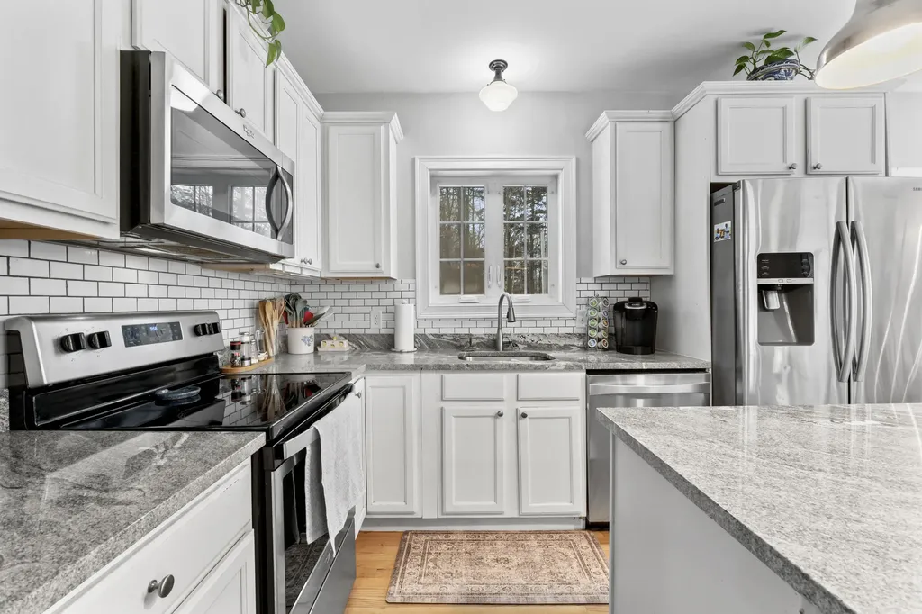 41 Harvest Hill Road Windham ME 04062