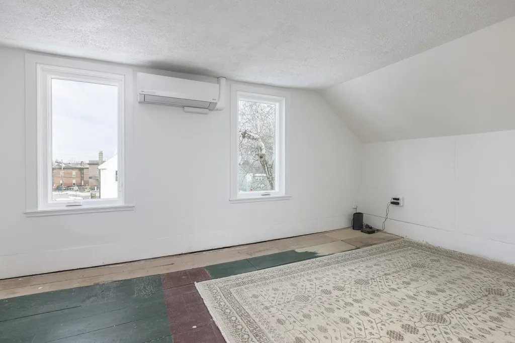 30 Green Street Biddeford ME 04005