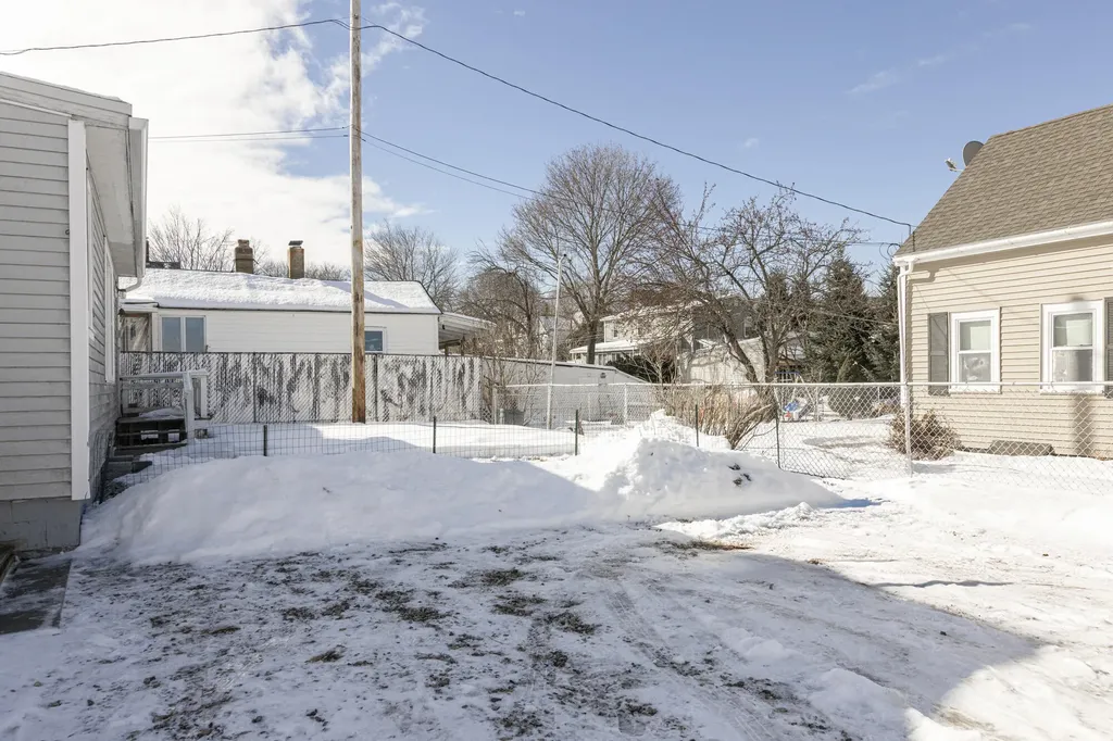 30 Green Street Biddeford ME 04005