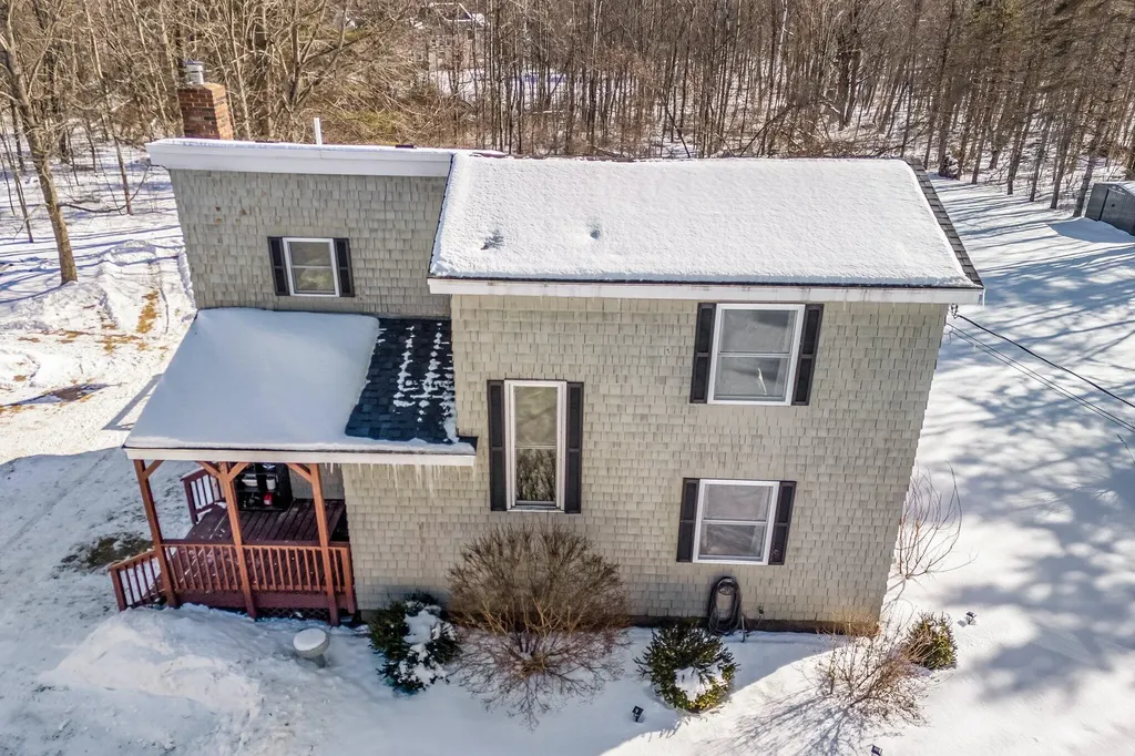 229 Taber Hill Road Vassalboro ME 04989