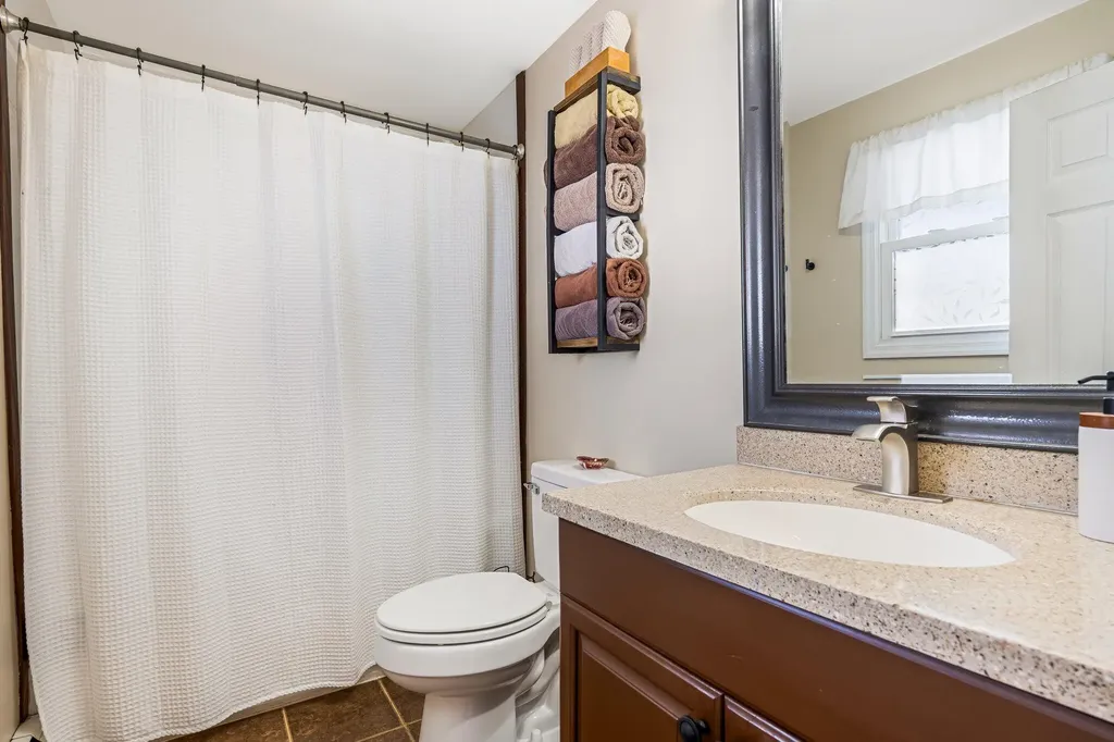 229 Taber Hill Road Vassalboro ME 04989