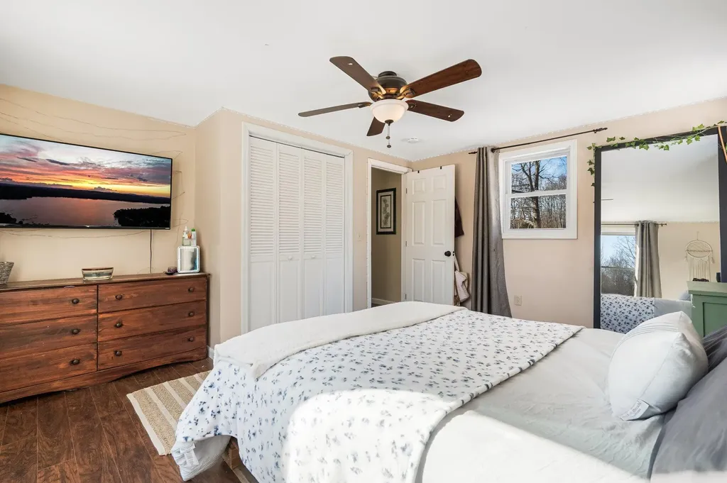 229 Taber Hill Road Vassalboro ME 04989